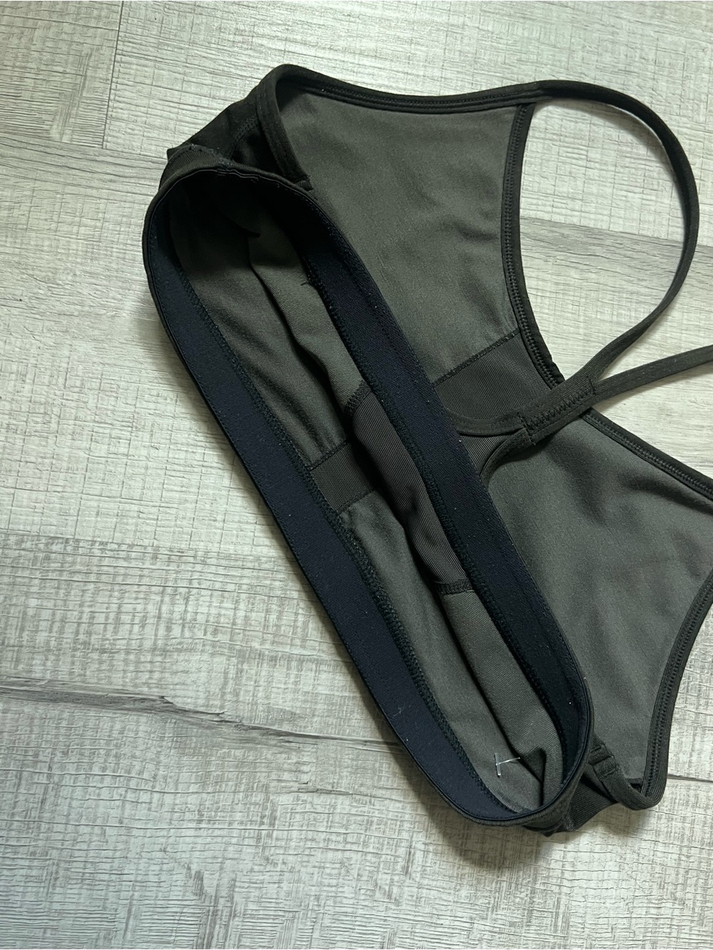LULULEMON Flow Y Camo Scoop Neck Sports Bra - Gray Green Size 8 - Picture 9 of 11